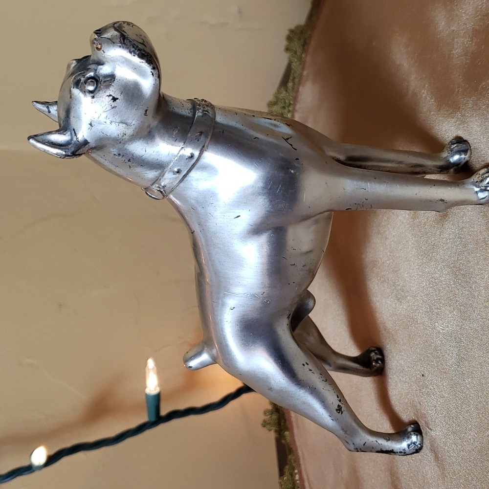 Boxer Dog Statue - Picture 9 of 9